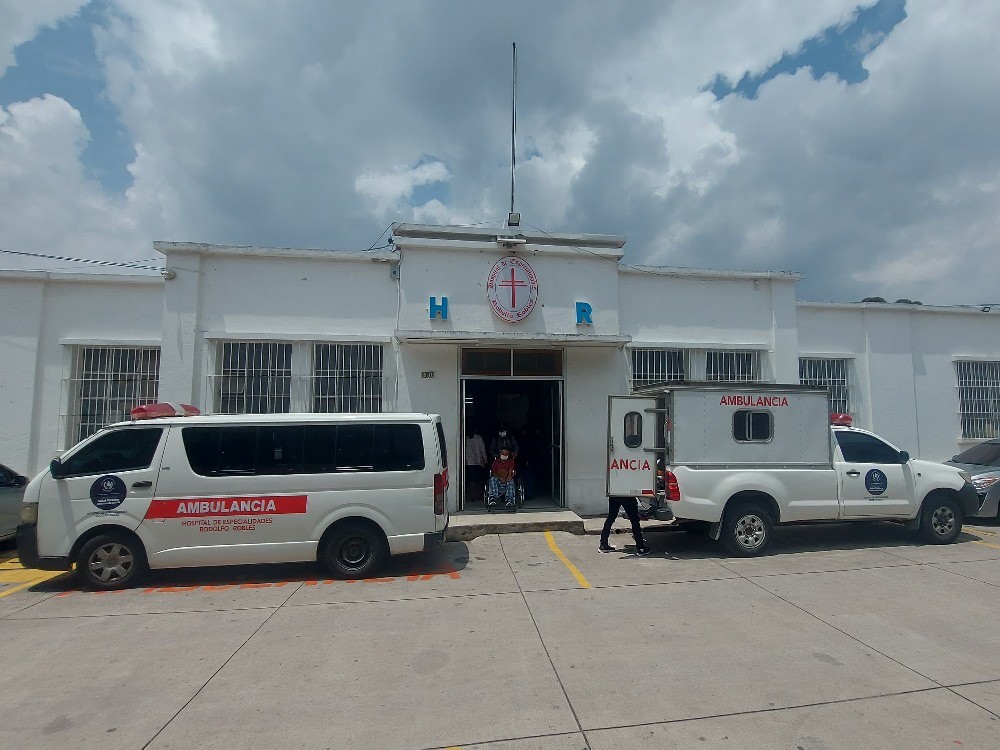 Ampliación de presupuesto en el Hospital Rodolfo Robles de Xela servirá para compra de medicamentos, insumos y alimentación 