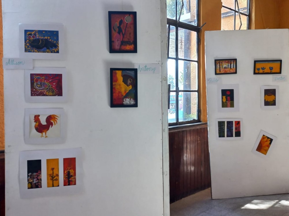  AUDIO: Estudiantes presentan obras artísticas