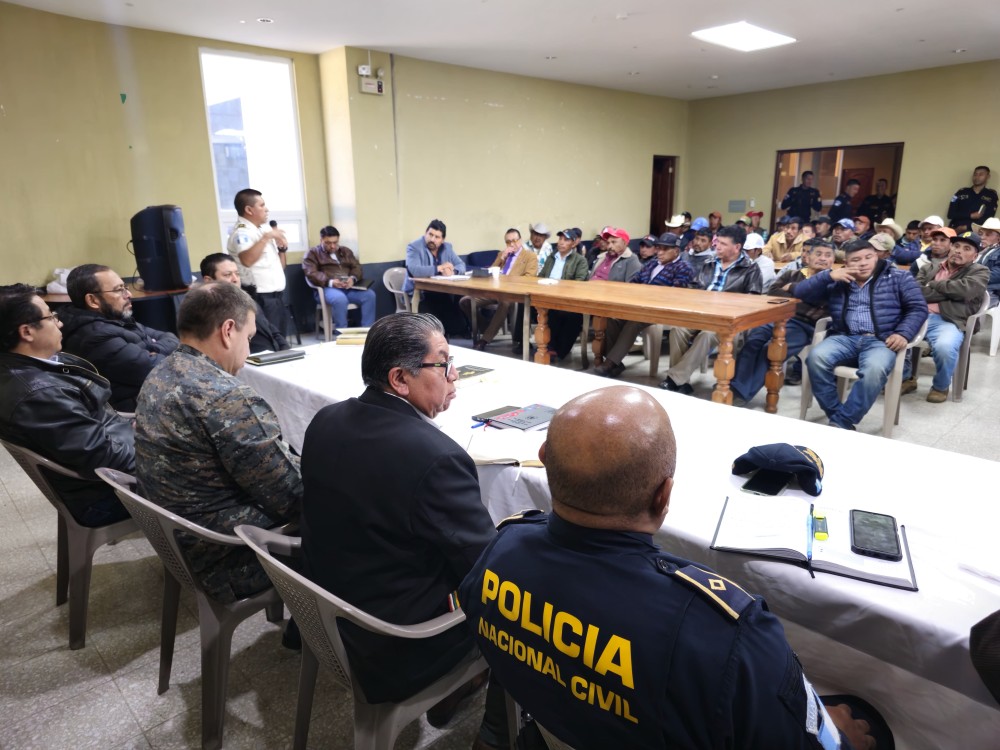 Autoridades de San Marcos buscan un cese al fuego 