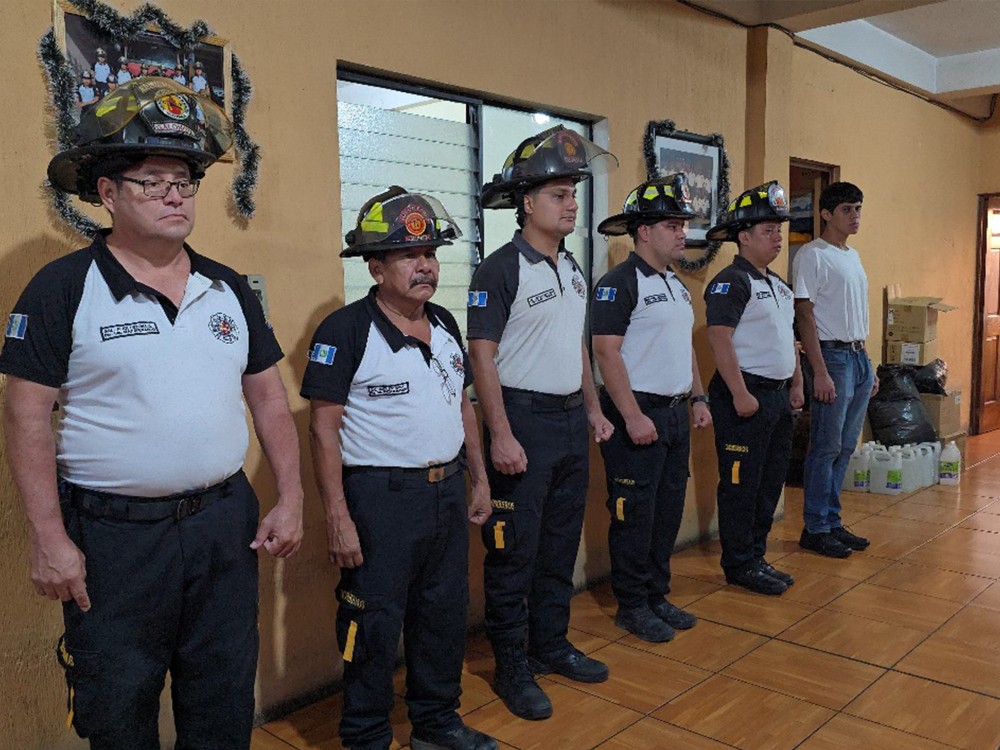 Bomberos Voluntarios de Mazatenango atendieron más de 60 servicios durante noche buena y navidad 