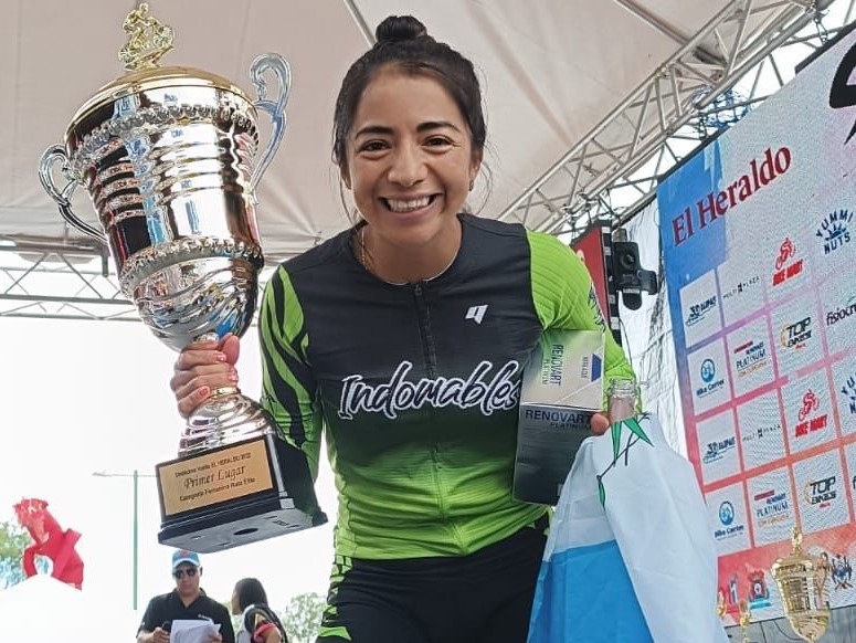 Ciclista quetzalteca obtienen dos medallas en Honduras 