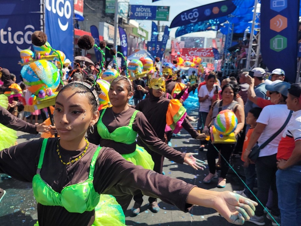 Color, fiesta e historia, el Carnaval regresa a las calles de Mazatenango