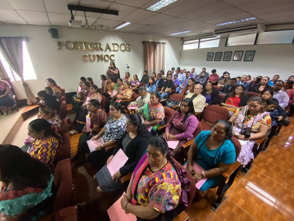 Comadronas concluyen diplomado en salud reproductiva y neonatal que tuvo de duración dos años