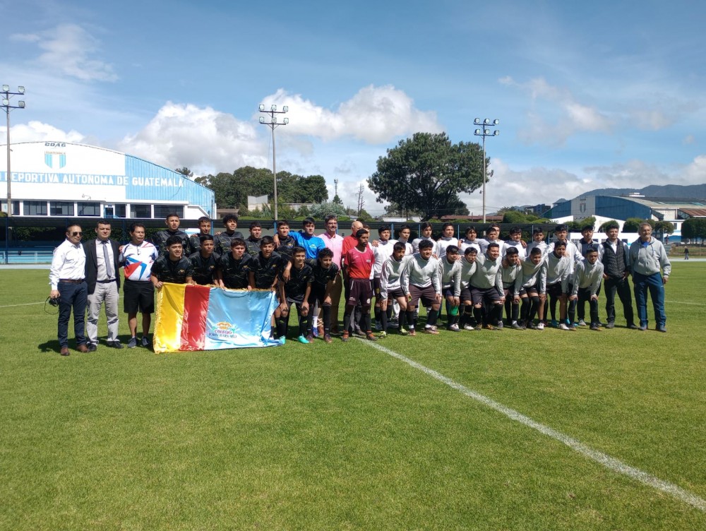 Comienza torneo escolar de fútbol en Quetzaltenango