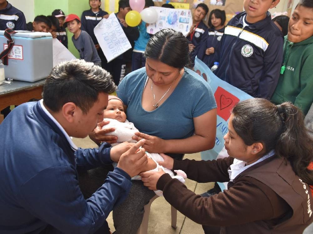 Comienzan barrido de vacunación en La Esperanza 