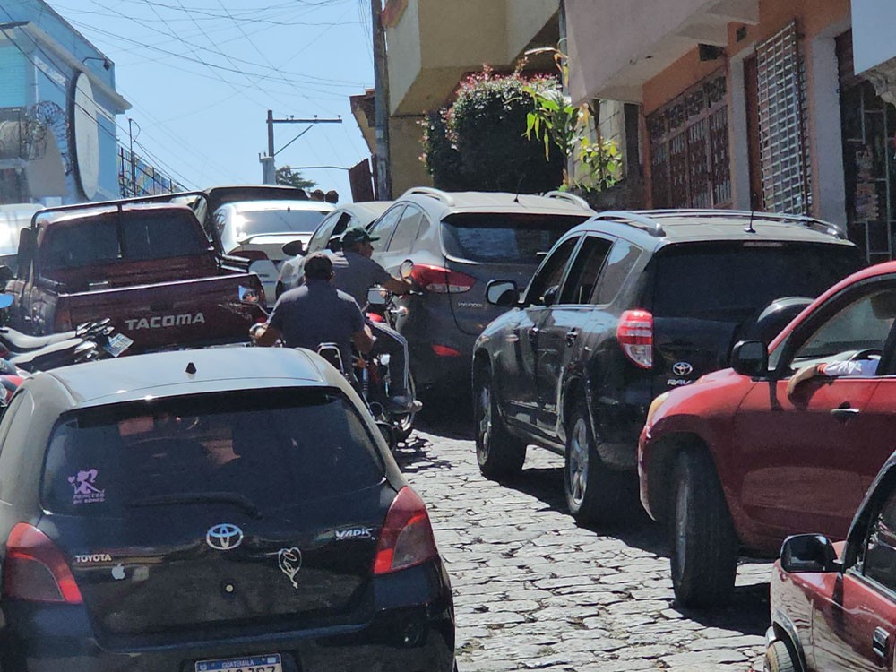 Con el inicio del ciclo escolar, incrementa carga vehicular en San Marcos 