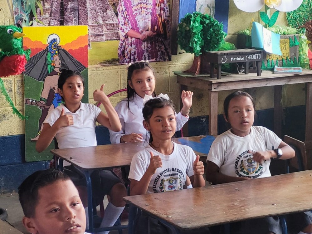 Conmemoran lengua de señas en la Escuela Club Rotario de San Isidro