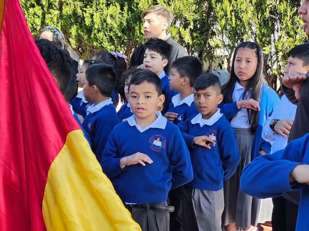 Conmemoran los 150 años de la educación media 