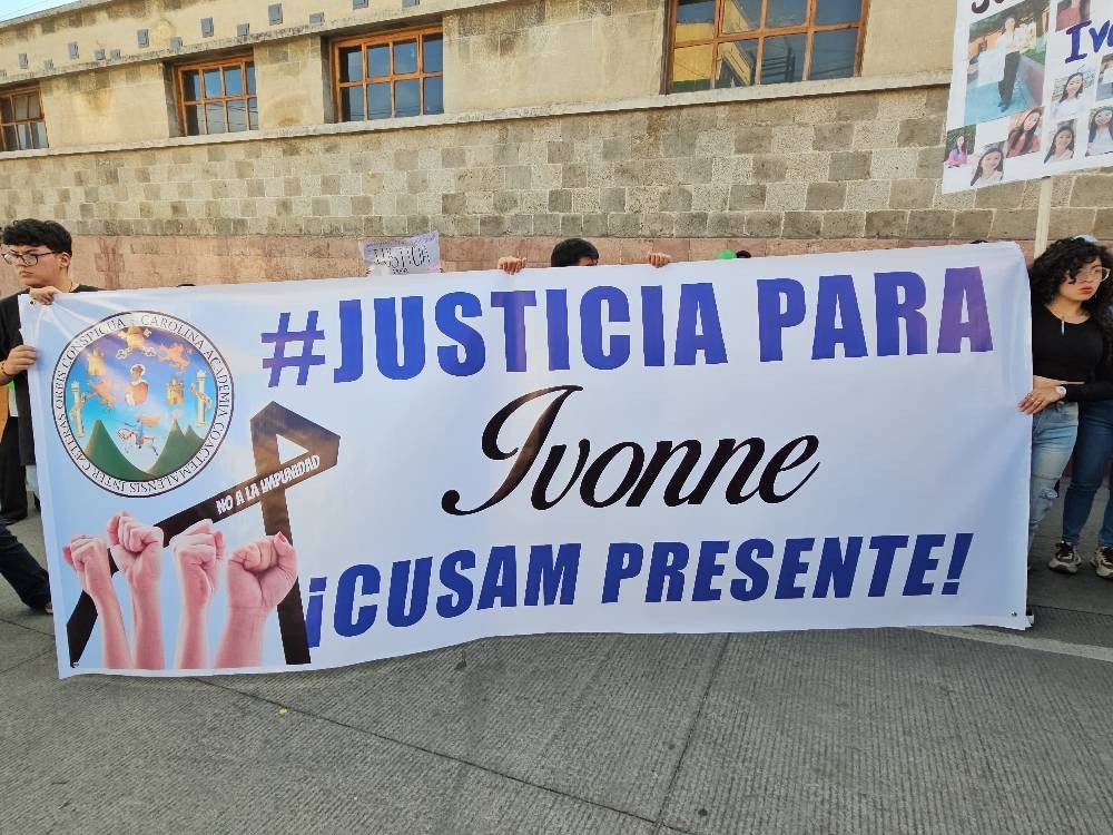 Crece clamor de justicia por la muerte de estudiante universitaria 