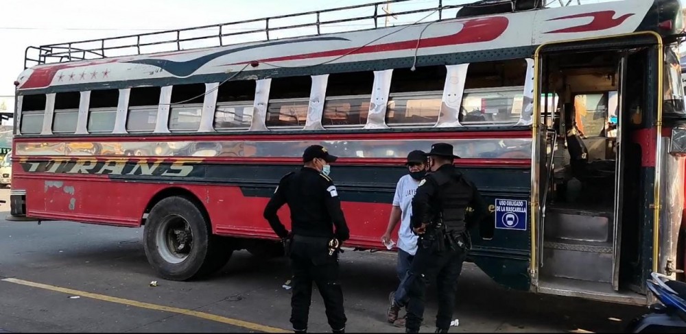  Disparan contra bus de transporte colectivo en Coatepeque, Quetzaltenango