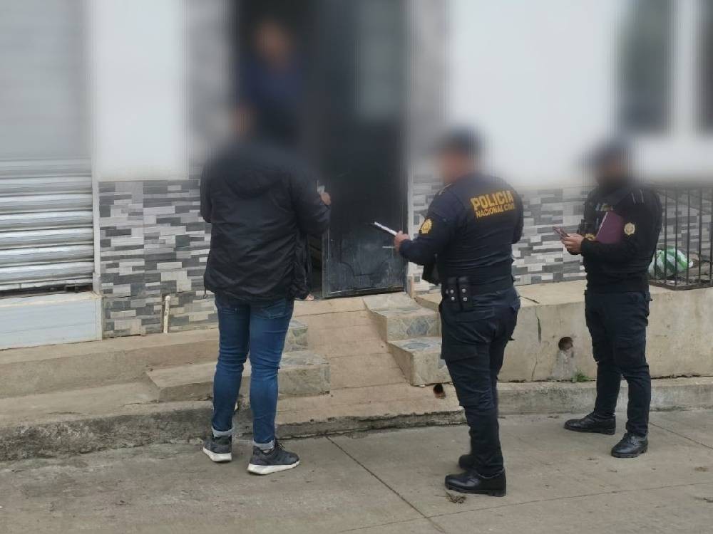 Dos hombres señalados de abusar sexualmente de menores de edad son capturados 