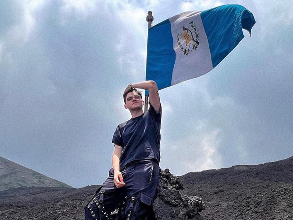 El youtuber mexicano ElMariana  visita Guatemala y presume su experiencia  