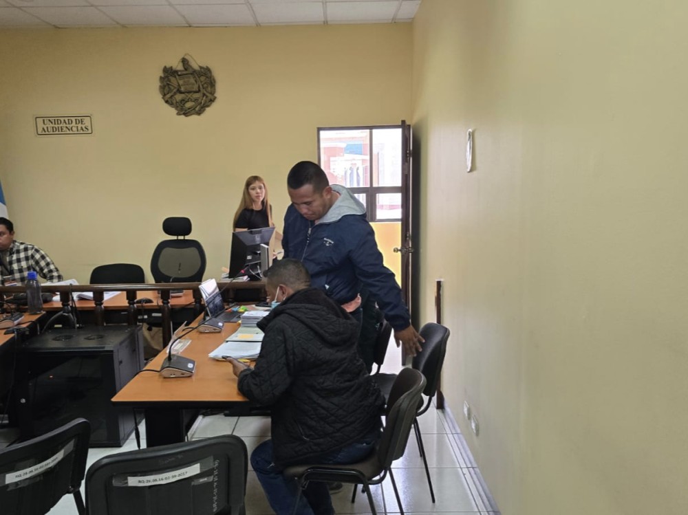 Exdirector y exalcaide son enviados a juicio por implicación en el asesinato de un privado de libertad