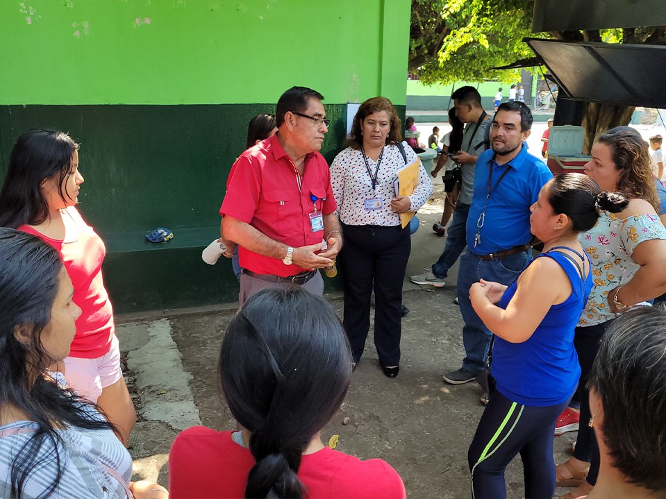 Falta de docentes en escuelas marca el inicio del ciclo escolar en Mazatenango