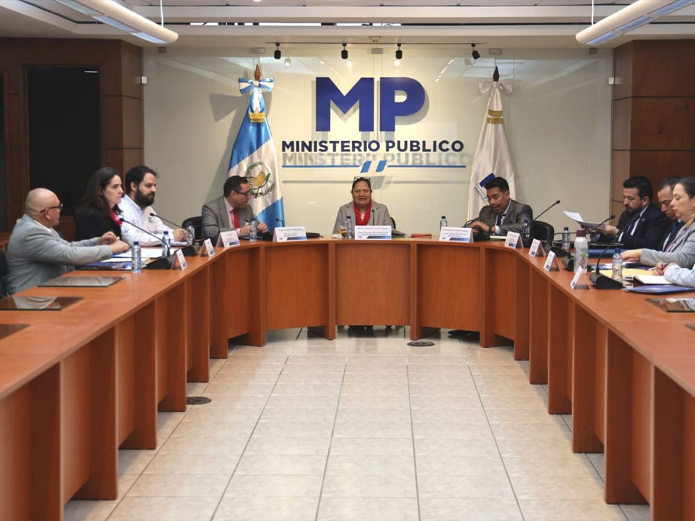 Fiscal General se reúne con representantes de la Comunidad Judía de Guatemala