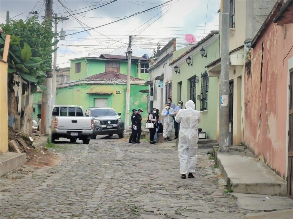 Hallan cadáver de mujer en estado de descomposición en la zona 1 de Xela