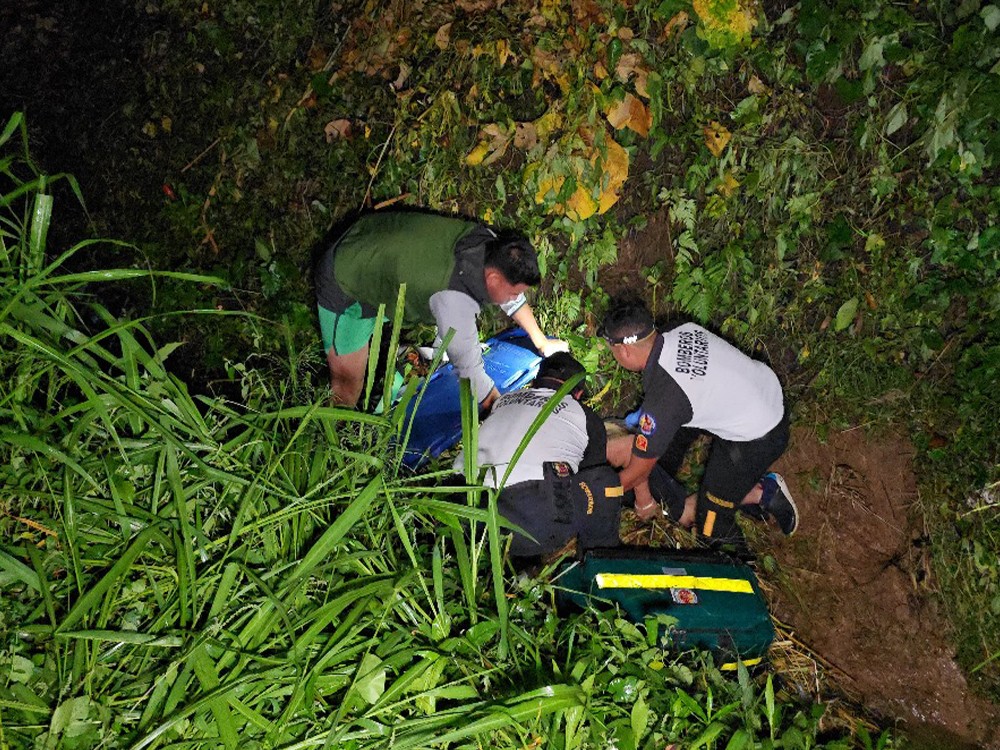 Hombre de 25 años resulta gravemente herido tras sufrir accidente en motocicleta