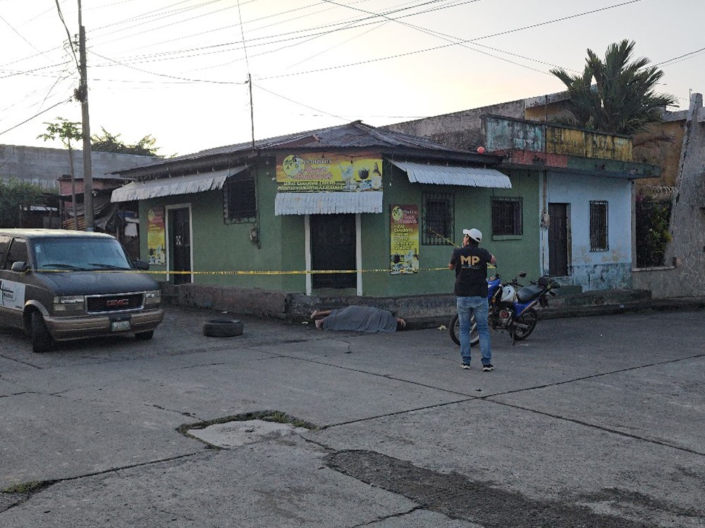 Hombre de 31 años es localizado sin vida a pocos metros de su vivienda en Mazatenango