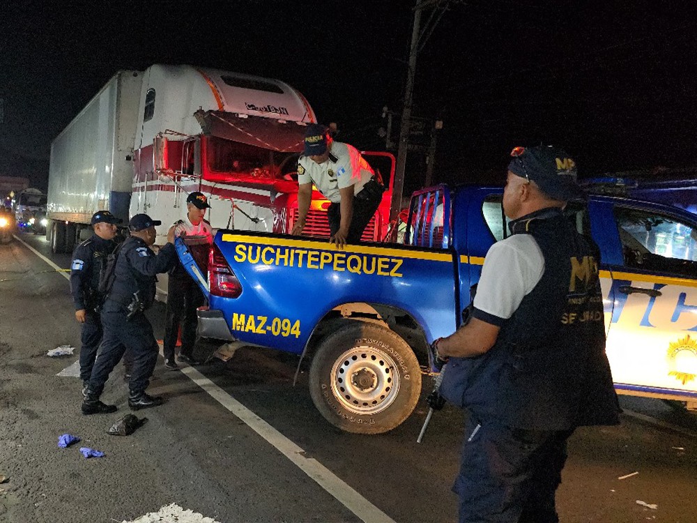 Hombre de la tercera edad fallece tras ser arrollado por un tráiler 