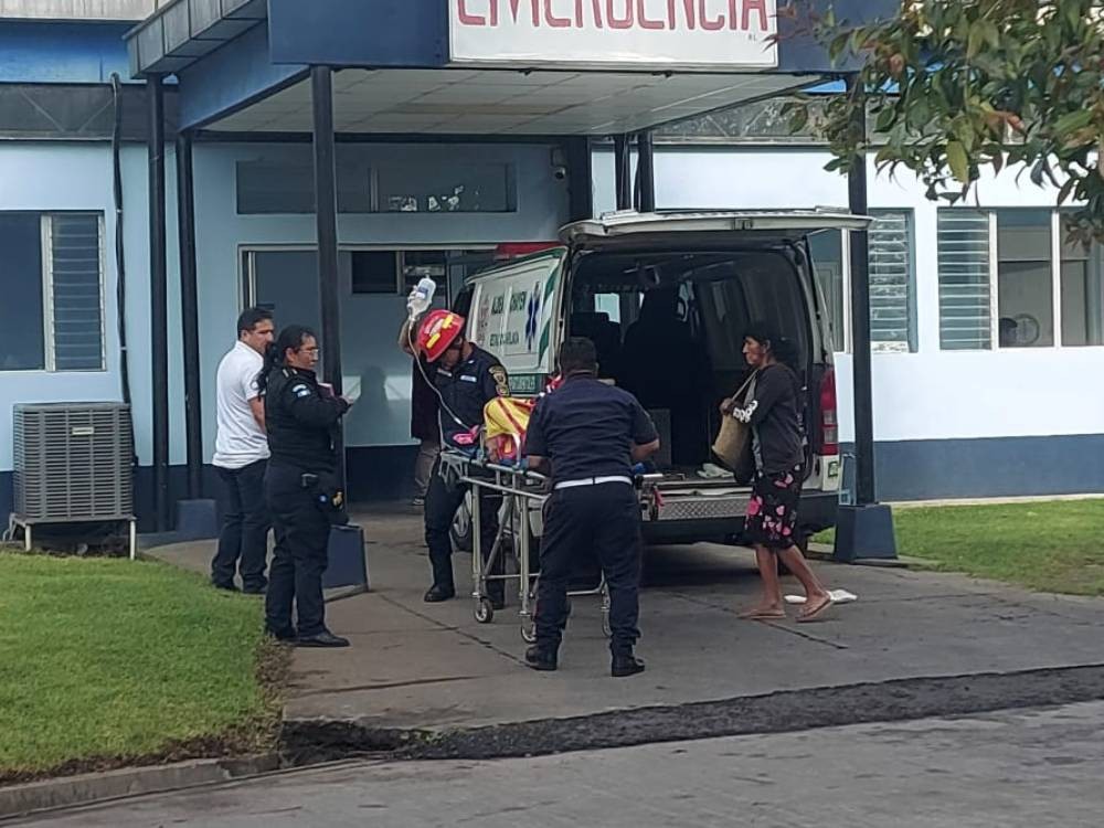 Hombre herido con arma blanca en riña durante velorio