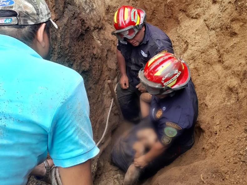 Hombre muere soterrado en Retalhuleu  