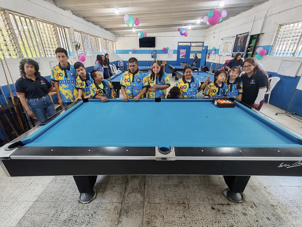 Huehuetenango promueve el deporte adaptado con torneo de billar para niños con síndrome de Down