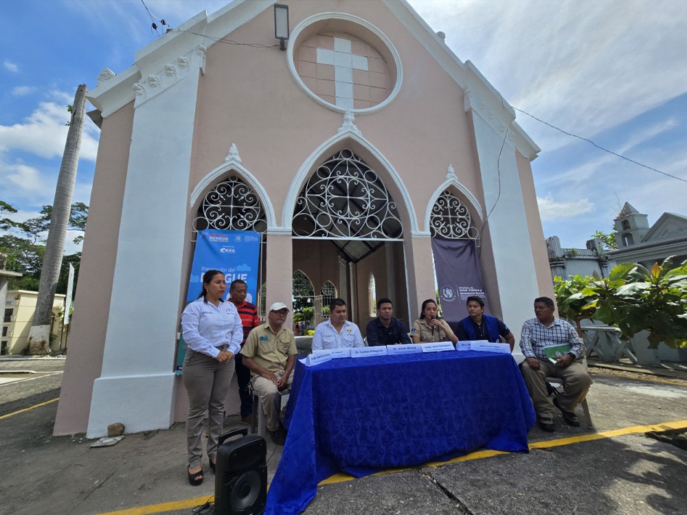 Impulsan prevención del dengue en cementerios