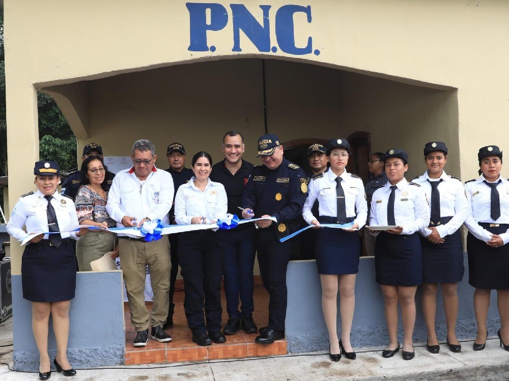 Inauguran nuevas sedes policiales en Escuintla 