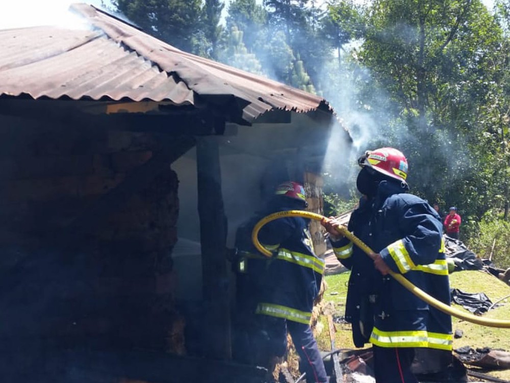 Incendio consume una bodega en San Marcos  