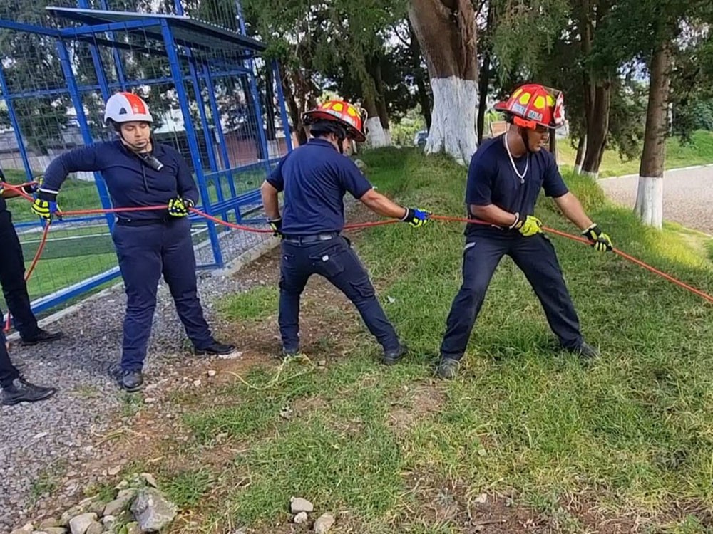 Iniciarán con curso de bomberos de tercera clase 