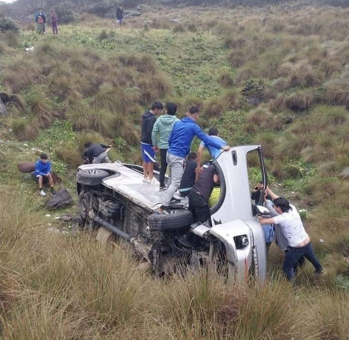 Jugadores de Colomba FC se accidentan en ruta a la región norte de Huehuetenango