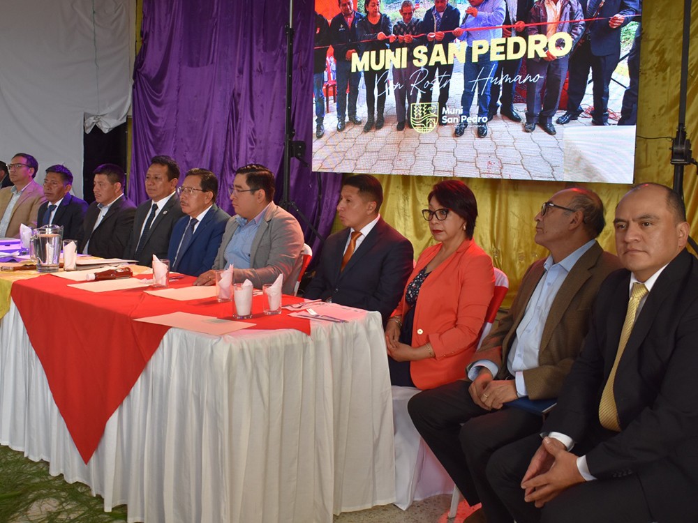 Juramentan a nuevas autoridades auxiliares en San Pedro Sacatepéquez, San Marcos 