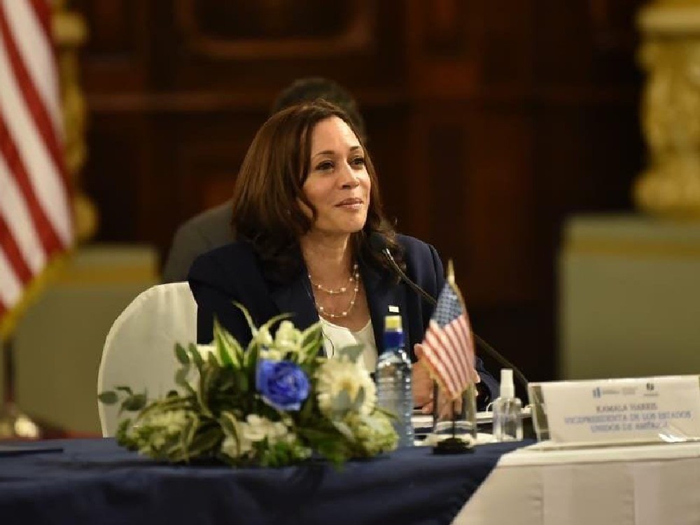 Kamala Harris asegura la nominación demócrata a la Presidencia de EE.UU.