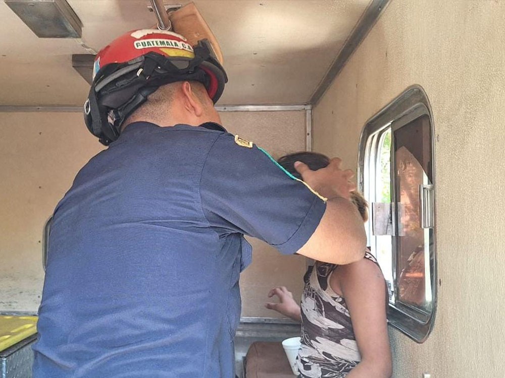  Localizan con vida a niña de 9 años tras tres días desaparecida y encerrada en un refrigerador