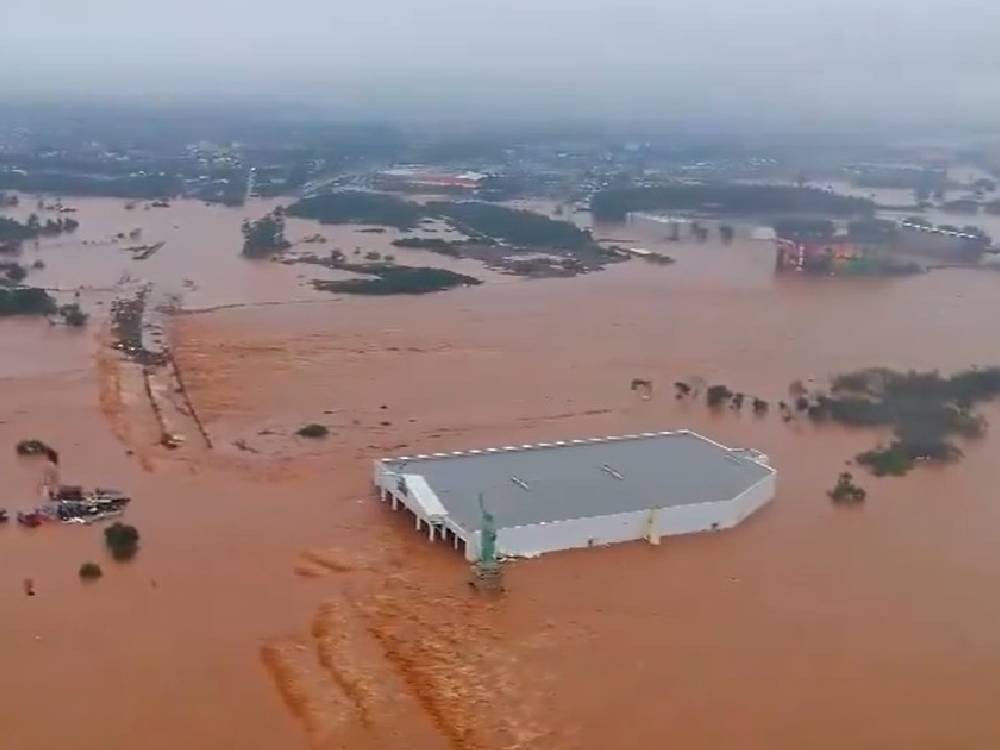 Más de 30 muertos dejan lluvias e inundaciones en Brasil