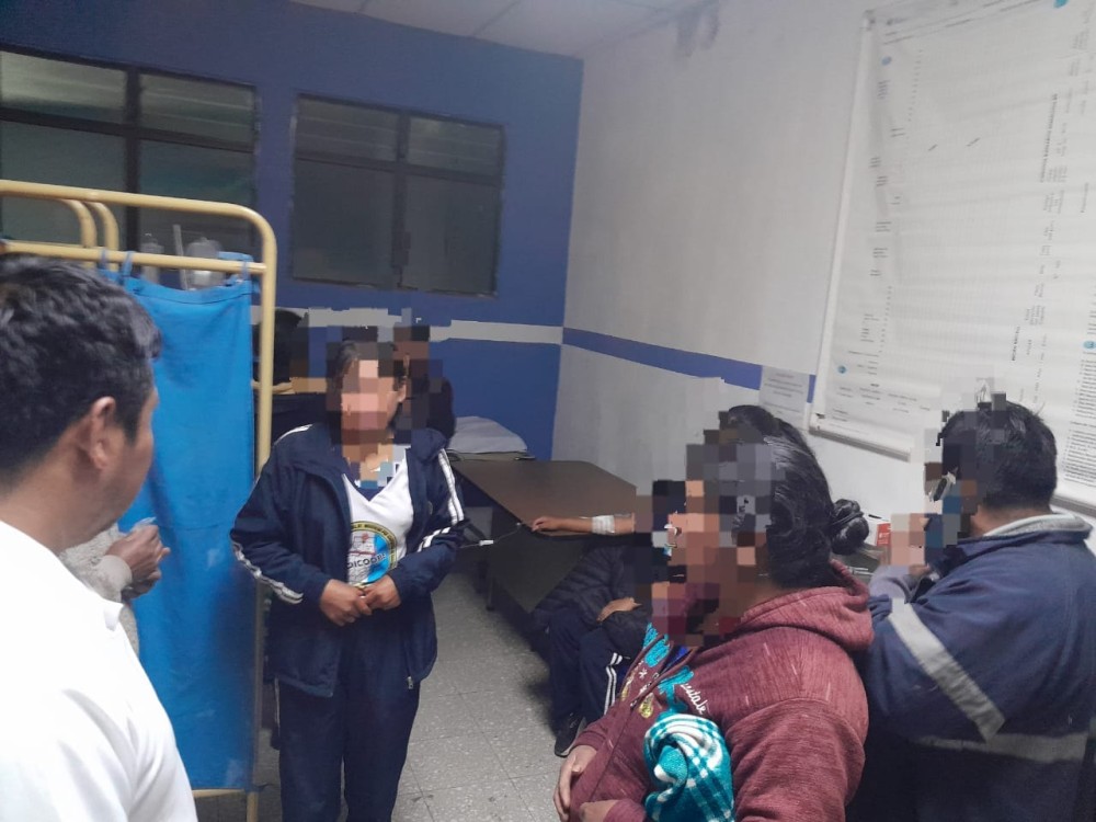 Más de 50 estudiantes resultaron intoxicados tras consumir alimentos 