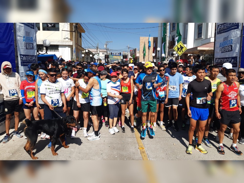 Más de 800 deportistas participan en la carrera por la Fundación de la Esperanza