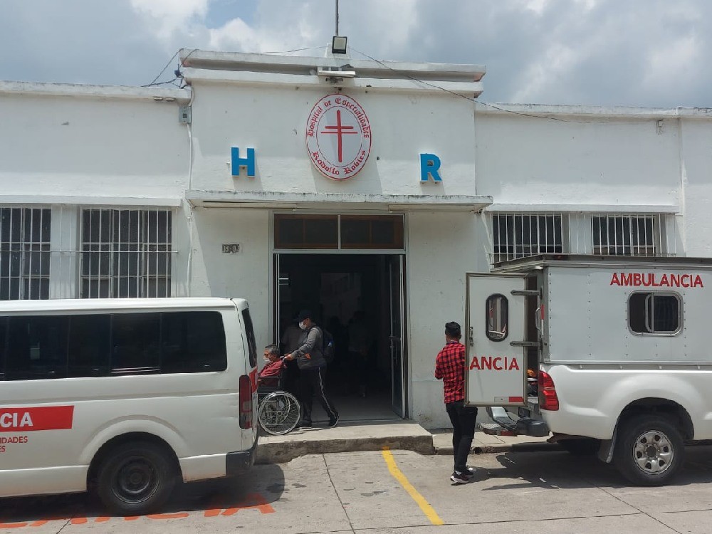   Más de medio millón de quetzales en deuda y desabastecimiento de medicamentos y alimentos en el Hospital Rodolfo Robles