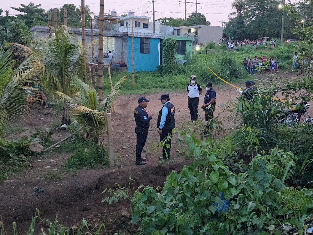 Misteriosa muerte: hallan cuerpo sin vida de mujer en riachuelo de Suchitepéquez