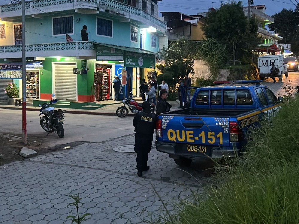 Muere uno de los presuntos asaltantes que intentó roban en comercio de la zona 5 de Xela