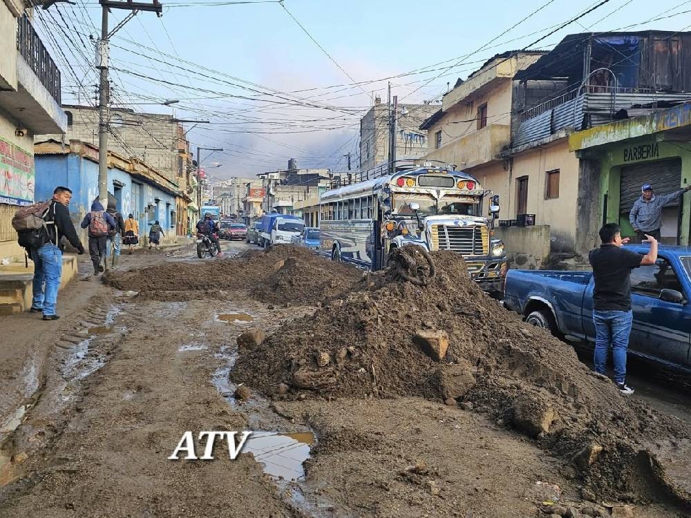 Primeras lluvias de mayo causan estragos en Almolonga 
