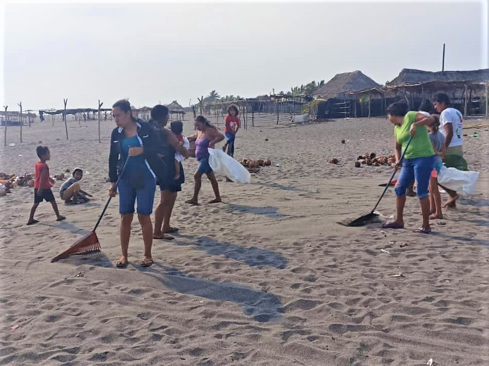 Realizan limpieza en las Playas de San José Churirin de Mazatenango 