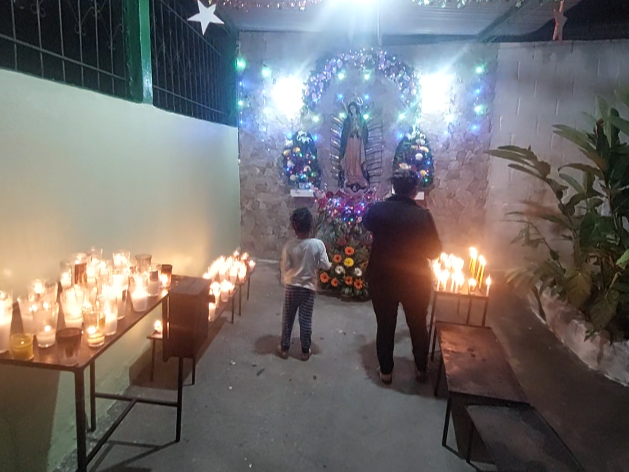 Realizan procesión venerando a la Virgen de Guadalupe