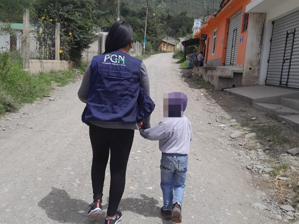 Rescatan a menores que fueron golpeados en Chiantla