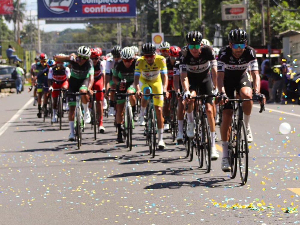 Se disputa la Etapa Reina el la Vuelta a Guatemala que tendrá un paso efímero por Xela