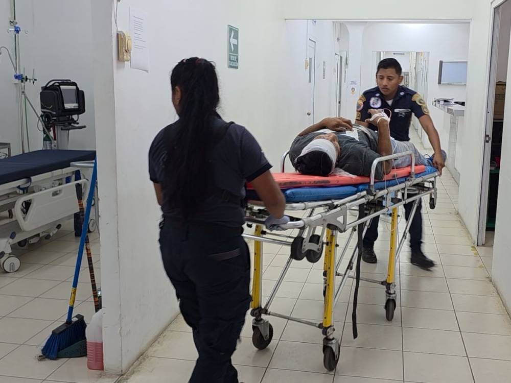 Socorristas de Suchitepéquez denuncian ineficiencia en el servicio de emergencias del Hospital de Mazatenango