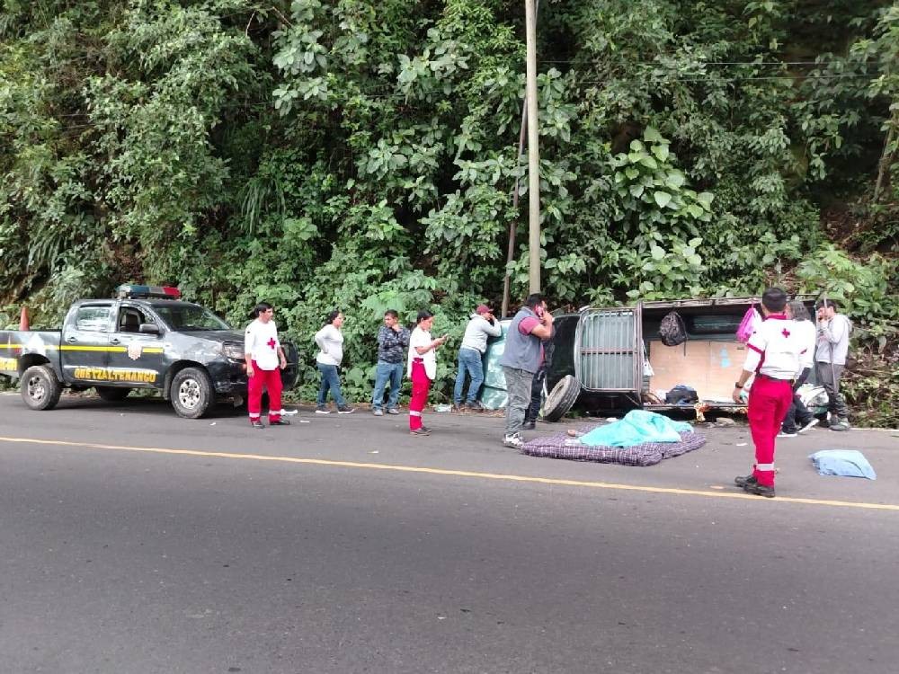 Trágico viaje a la playa: una mujer fallecida y cuatro heridos en accidente vial