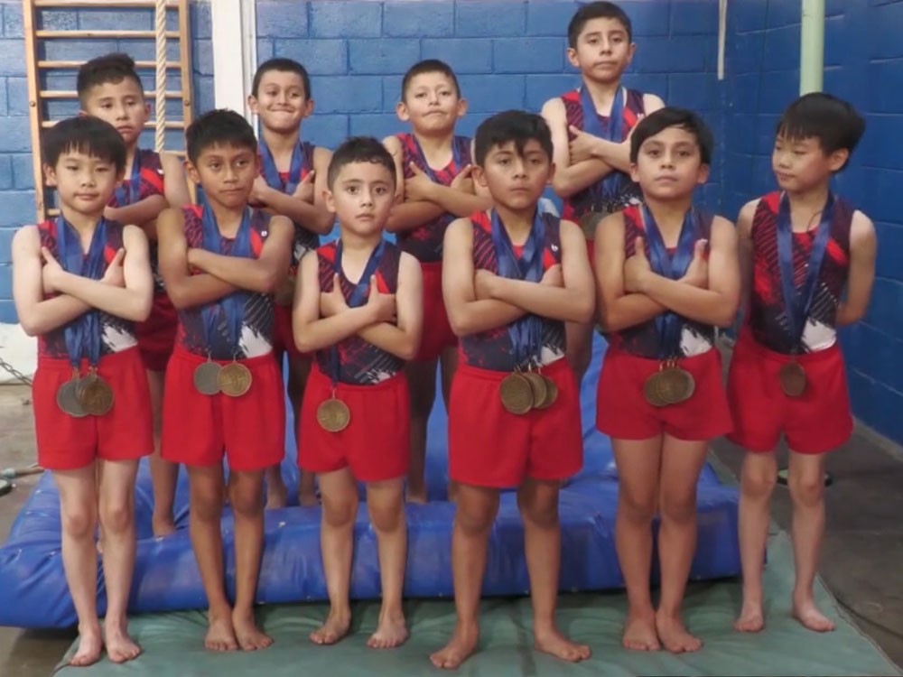 VIDEO | Xela brilla en gimnasia artística masculina con 42 medallas