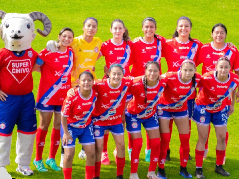 Xelajú Femenino e Ixtahuacán definen al líder del torneo